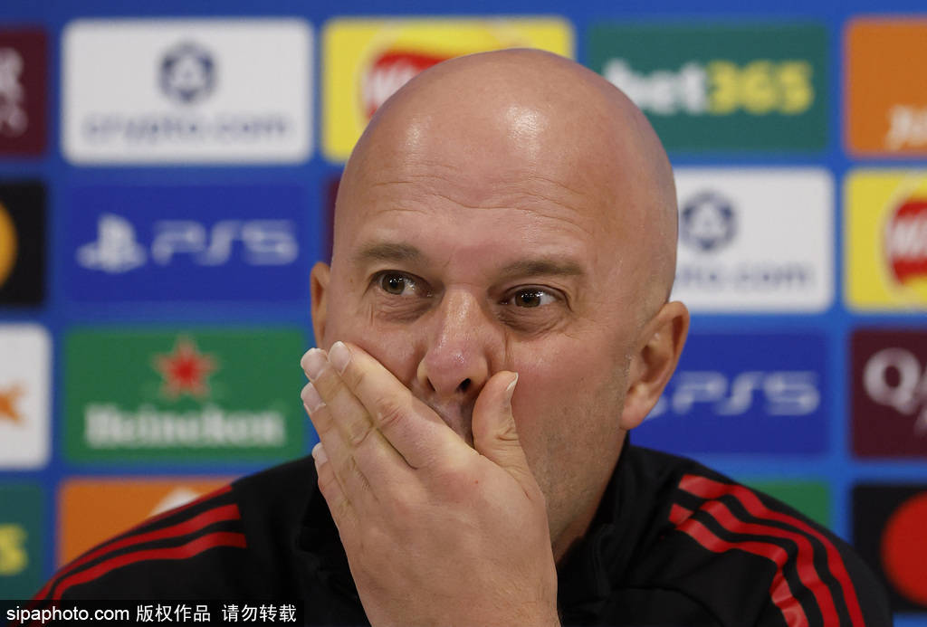 欧冠资格影响帅位？斯洛特：以前没进前四 主帅也留任了